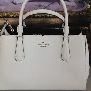 Kate Spade White Tippy Small Triple Compartment